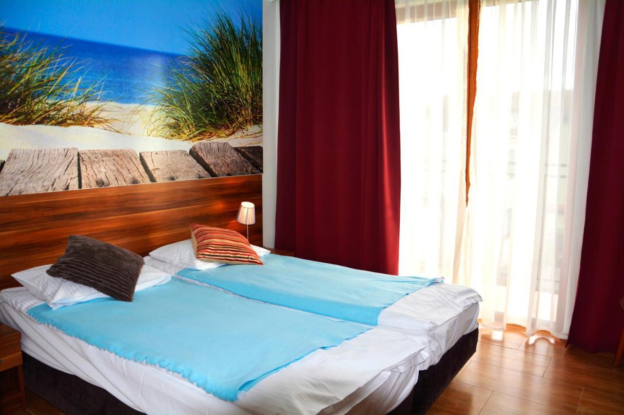 Pod Wydma Hotel Unieście Kültér fotó