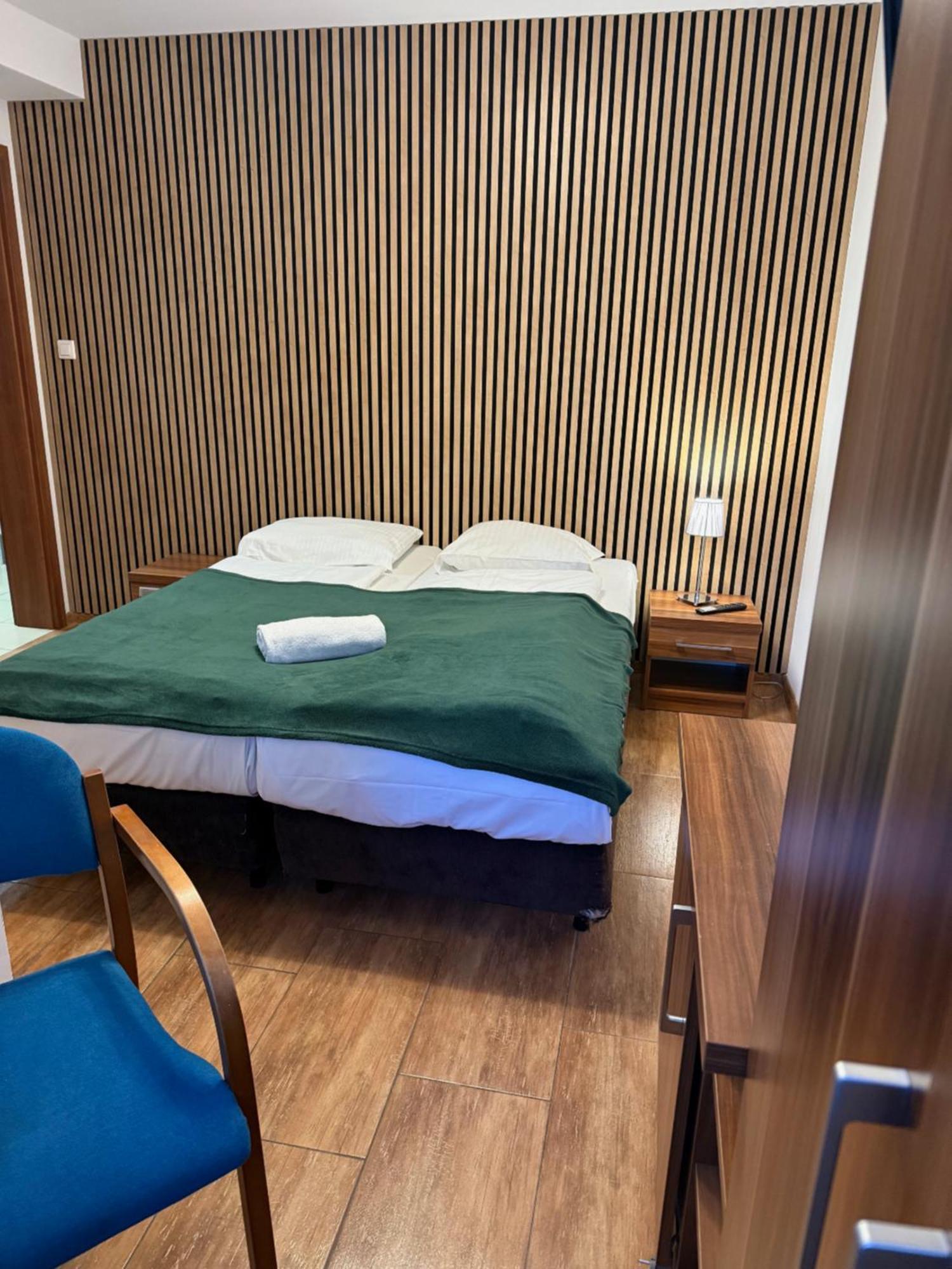 Pod Wydma Hotel Unieście Kültér fotó